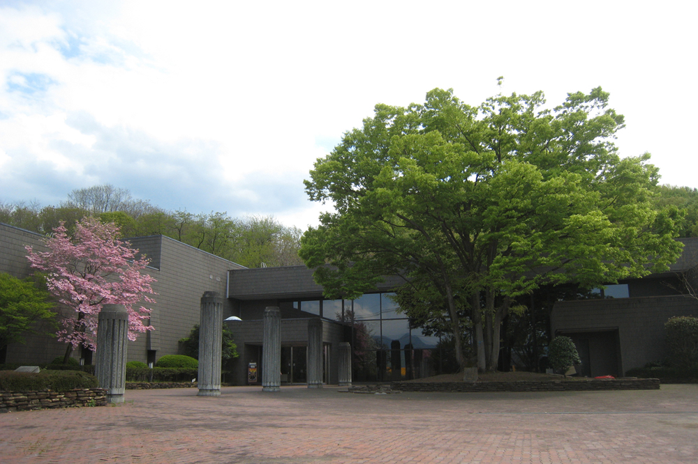 山梨県立考古博物館