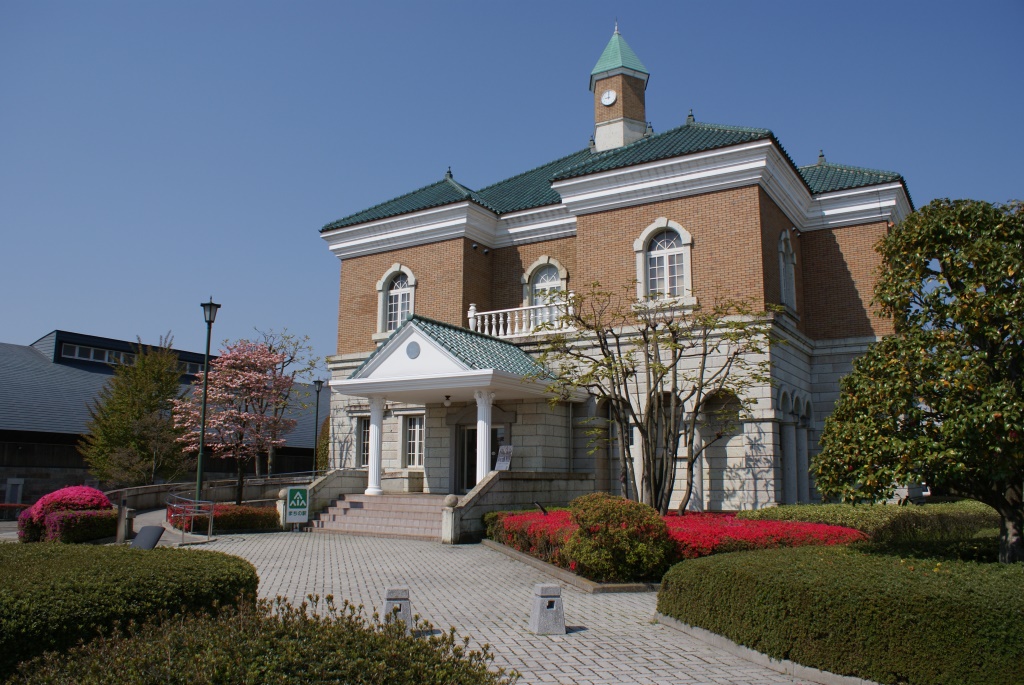 鹿沼市立川上澄生美術館
